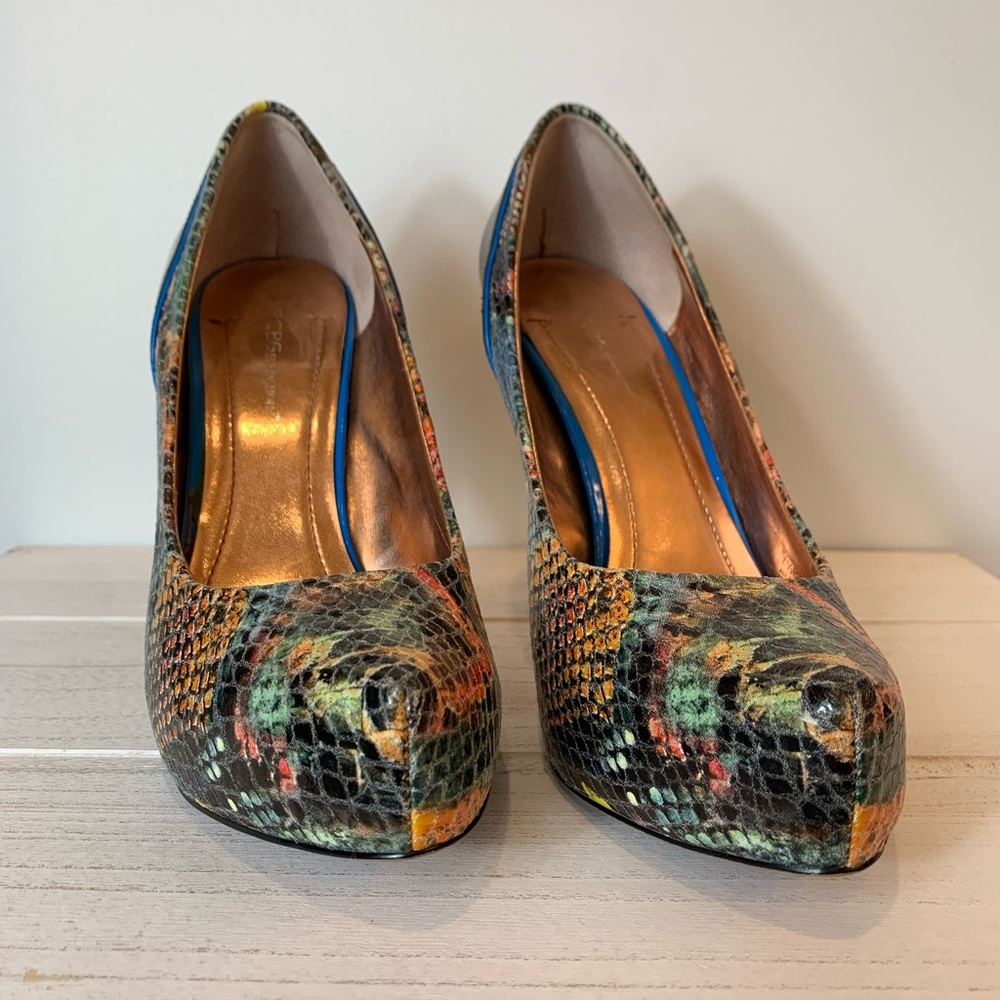 BCBGGeneration multi-color snakeskin Paeyton pumps. Size 7.5